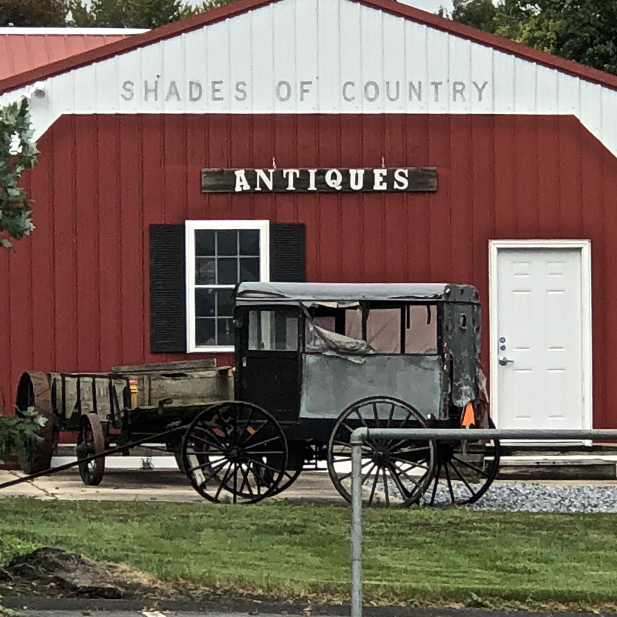 Antique Market & Shoppe