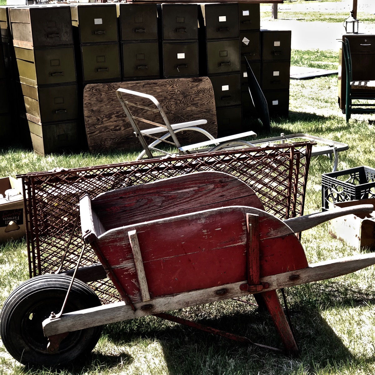 Antique Market & Shoppe